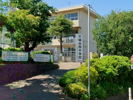 ���ӊ��@���w�Z 200m ��t�s�����䐼���w�Z