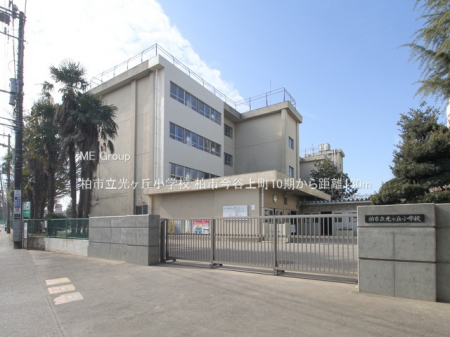 ���ӊ��@���w�Z 130m ���s�������u���w�Z