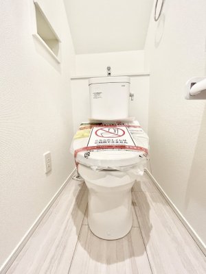 �g�C���@�������P�������`Toilet�`�@�������̂��鐅����g�C���̓E�H�V�����b�g�t���ł����g�C���͖����g�킴��𓾂Ȃ����́B����������ۂ������ł��ˁB�g�C����2��������̂Œ��̍��G���ɕ֗��ł��I