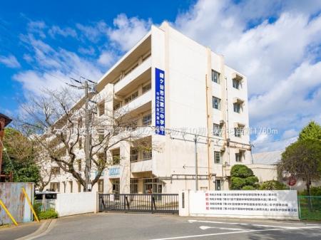 ���ӊ��@���w�Z 1760m ���P�J�s����O���w�Z