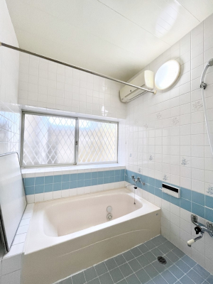 �����@����̔�������Ă���閾�邢�������̂���o�X���[��