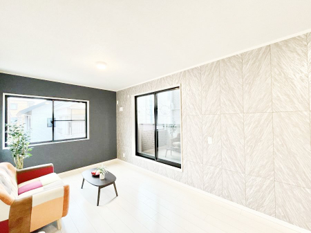 ���r���O�@�������������͋C�̂k�c�j�͉Ƒ��݂�Ȃ̉��K���