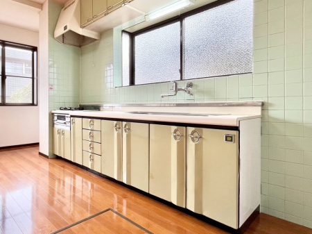 �L�b�`���@�������������I�ɁA�y�����I�V�X�e���L�b�`��  