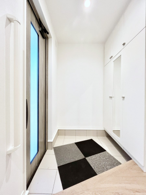 ���ց@�����`Entrance�`�@���ւ͉Ƃ̊�Ƃ����܂����䂪�Ƃ̃Z���X�����肰�Ȃ����������閣�͂��錺�֑�����y���݂̈�B�A���x�ɉƑ����ق��Ƃł���S�n�悢��ԑ������؂ł��ˁ�