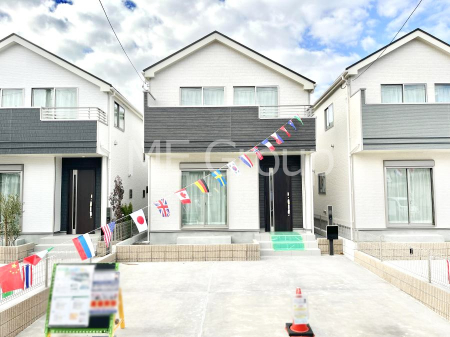 ���n�O�ώʐ^�@�O�ρ�B�������`Exterior�`�@��s���œ���̃X���[���C�t���΂Ɉ͂܂ꂽ�y�n�͓s��̌�����Y���ꂻ���B�l�G��ʂ��Ď��R�ƐG�ꍇ����X�|�b�g�����ӂɂ͐��肾������I�Z�݂����Ȃ�ƁB��炵�������B