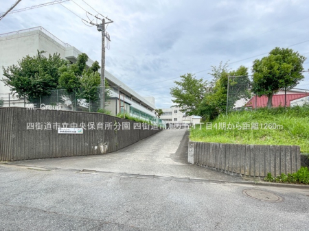 ���ӊ��@�c�t���E�ۈ牀 1260m �l�X���s�������ۈ珊����