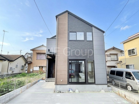 ���n�O�ώʐ^�@�O�ρ`Exterior�`�@���ӂɂ͊w�Z�┃���{�݂����萶���A�q��ĂɓK���������L�����Ă��܂��I�u�i�Z�n�v�Ƃ��āA�����̂����w�����ł͂Ȃ��A���ӂ̊���ʊw�ł���w�Z�ɂ��Ă������k���������I