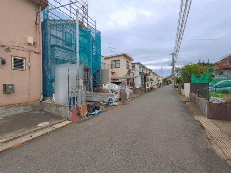 ���n�O�ώʐ^�@�`Exterior�`�@���ӂɂ͊w�Z�┃���{�݂����낢�A�����E�q��ĂɓK���������L�����Ă��܂��B�u�i�Z�n�v�Ƃ��āA�����̂����w�����łȂ��A���ӊ���ʊw��ɂ��Ă����Ђ����k���������I  