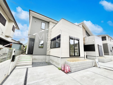 ���n�O�ώʐ^�@�O�ρ`Exterior�`�@���ӂɂ͊w�Z�┃���{�݂����萶���A�q��ĂɓK���������L�����Ă��܂��I�u�i�Z�n�v�Ƃ��āA�����̂����w�����ł͂Ȃ��A���ӂ̊���ʊw�ł���w�Z�ɂ��Ă������k���������I