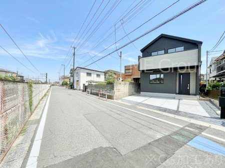 ���n�O�ώʐ^�@�O�ρ`Exterior�`�@�O�ʓ��H�F�� 6.01m �����@�O�ʓ��H�͊ՐÂȏZ��n���͂���Ԓʂ�̏��Ȃ����H�B���Ԃ̏o��������炭�炭�ł��I���s���_�E���n���w�̂���]�́A���C�y�ɂ��₢���킹���������I
