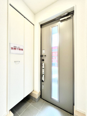 ���ց@�������Q�������`Entrance�`�@�Ƃ̒��ł��q�l���}����ŏ��̏ꏊ�ł��錺�ւ́A�Ƃ̈�ۂ��̂��̂ł��I�L�x�Ȍ��֎��[�ŁA����Y��ɕۂ��Ƃ��o���܂��􌺊ւɂ͂����Ղ���[�̉��ʔ��������I