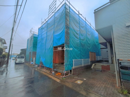 ���n�O�ώʐ^�@��A�������`Exterior�`�@��ˌ��Ă̑傫�ȃ����b�g�́A�����B�́u�y�n�v���u���R�Ɂv�g���鎖�ł��B�K�[�f�j���O��c�h�x�C�Ԃ�o�C�N�̎�ȂǗl�X�ȗp�r�ŗ��p�ł��܂��B