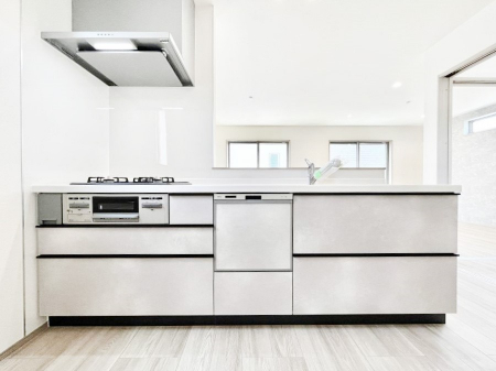 �L�b�`���@�������������I�ɁA�y�����I�V�X�e���L�b�`��  