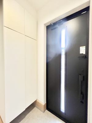 ���ց@�����`Entrance�`�@�Ƃ̒��ł��q�l���}����ŏ��̏ꏊ�ł��錺�ւ́A�Ƃ̈�ۂ��̂��̂ł��I�L�x�Ȍ��֎��[�ŁA����Y��ɕۂ��Ƃ��o���܂��􌺊ւɂ͂����Ղ���[�̉��ʔ��������I
