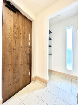 ���ց@������3�������`Entrance�`�@���ւ͉Ƃ̊�Ƃ����܂����䂪�Ƃ̃Z���X�����肰�Ȃ����������閣�͂��錺�֑�����y���݂̈�B�A���x�ɉƑ����ق��Ƃł���S�n�悢��ԑ������؂ł��ˁ�