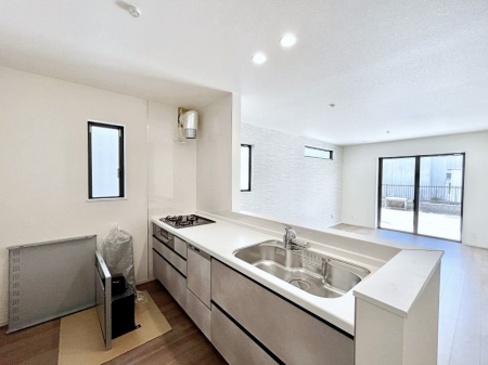�L�b�`���@������A�������`Kitchen�`�@�L���Ďg���₷���L�b�`���Ȃ�Ƒ��ł�������ɗ�������������A��Еt������ԂȂ��ł����Ⴂ�܂�����[�������Ղ肠��̂ŁA������������Ɛ����Ȉ�ۂ�ۂĂ܂��B