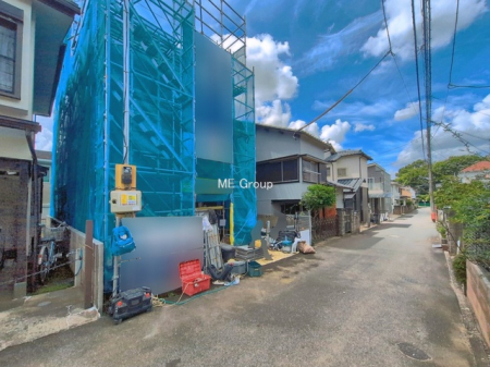 ���n�O�ώʐ^�@�`Exterior�`�@�O�ʓ��H�F�k 4m �����@�O�ʓ��H�͊ՐÂȏZ��n���͂���Ԓʂ�̏��Ȃ����H�B���Ԃ̏o��������炭�炭�ł��I���s���_�E���n���w�̂���]�́A���C�y�ɂ��₢���킹���������I  �@