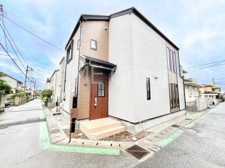 ���n�O�ώʐ^�@�O�ρ��P�������`Exterior�`�@��s���œ���̃X���[���C�t���΂Ɉ͂܂ꂽ�y�n�͓s��̌�����Y���ꂻ���B�l�G��ʂ��Ď��R�ƐG�ꍇ����X�|�b�g�����ӂɂ͐��肾������I�Z�݂����Ȃ�ƁB��炵�������B