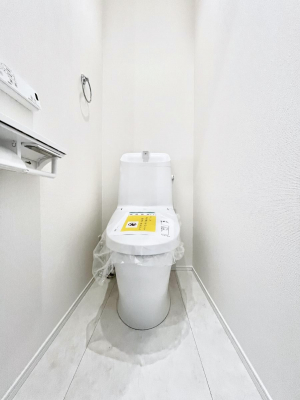 �g�C���@�����`Toilet�`�@�Y��E�X�b�L���E���K�ȃE�H�V�����b�g�t�g�C���ł��낰���Ԃł��B�g�C���͖����g�킴��𓾂Ȃ����́B����������ۂ������ł��ˁB�g�C����2��������̂Œ��̍��G���ɕ֗��ł��I