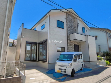 ���n�O�ώʐ^�@�`Exterior�`�@���ӂɂ͊w�Z�┃���{�݂����萶���A�q��ĂɓK���������L�����Ă��܂��I�u�i�Z�n�v�Ƃ��āA�����̂����w�����ł͂Ȃ��A���ӂ̊���ʊw�ł���w�Z�ɂ��Ă������k���������I