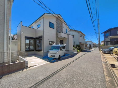 ���n�O�ώʐ^�@�`Exterior�`�@�O�ʓ��H�F�k�� 4.82m �����@�O�ʓ��H�͊ՐÂȏZ��n���͂���Ԓʂ�̏��Ȃ����H�B���Ԃ̏o��������炭�炭�ł��I���s���_�E���n���w�̂���]�́A���C�y�ɂ��₢���킹���������I