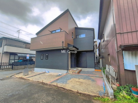���n�O�ώʐ^�@�`Exterior�`�@���X�����Ȃ���A�咣���߂����ǂ����]�T������������V���[�v�ȃt�H�����ŘȂޓ@��́A���V�̋�ƏƂ炵���킹�鎖�ŁA�{������ׂ������`�̎p�������Ă���܂��B