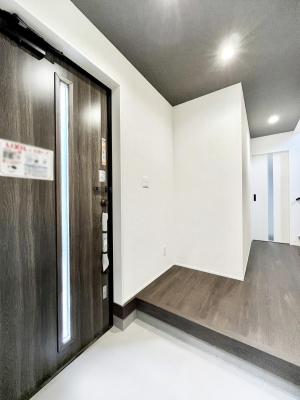 ���ց@�����`Entrance�`�@���ւ͉Ƃ̊�Ƃ����܂����䂪�Ƃ̃Z���X�����肰�Ȃ����������閣�͂��錺�֑�����y���݂̈�B�A���x�ɉƑ����ق��Ƃł���S�n�悢��ԑ������؂ł��ˁ�