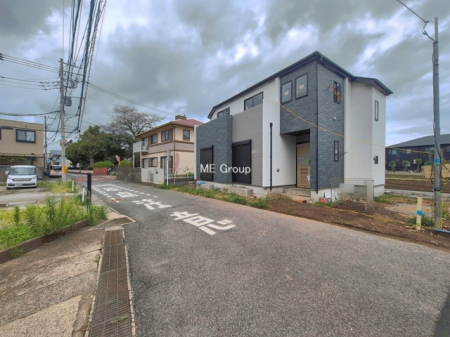 ���n�O�ώʐ^�@�`Exterior�`�@�O�ʓ��H�F�� 4.6m �����@�O�ʓ��H�͊ՐÂȏZ��n���͂���Ԓʂ�̏��Ȃ����H�B���Ԃ̏o��������炭�炭�ł��I���s���_�E���n���w�̂���]�́A���C�y�ɂ��₢���킹���������I