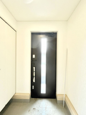 ���ց@�����`Entrance�`�@�Ƃ̒��ł��q�l���}����ŏ��̏ꏊ�ł��錺�ւ́A�Ƃ̈�ۂ��̂��̂ł��I�L�x�Ȍ��֎��[�ŁA����Y��ɕۂ��Ƃ��o���܂��􌺊ւɂ͂����Ղ���[�̉��ʔ��������I