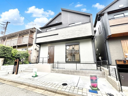���n�O�ώʐ^�@�O�ρ`Exterior�`�@���X�����Ȃ���A�咣���߂����ǂ����]�T������������V���[�v�ȃt�H�����ŘȂޓ@��́A���V�̋�ƏƂ炵���킹�鎖�ŁA�{������ׂ������`�̎p�������Ă���܂��B