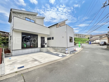 ���n�O�ώʐ^�@�O�ρ`Exterior�`�@�O�ʓ��H�F�쐼 7.86m �����@�O�ʓ��H�͊ՐÂȏZ��n���͂���Ԓʂ�̏��Ȃ����H�B���Ԃ̏o��������炭�炭�ł��I���s���_�E���n���w�̂���]�́A���C�y�ɂ��₢���킹���������I