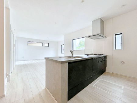 �L�b�`���@�������P�������`Kitchen�`�@�u���������͉�����낤�v����ȃL�b�`���Ȃ�v�������藿�����ł����Ⴂ�܂��B�L�b�`������̓��r���O����]�ł��܂��B�Ƒ����Ȃ��邨�Ƃ������ɂ������܂��B
