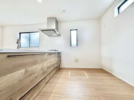 �L�b�`���@�������Q�������`Kitchen�`�@���R�������鑋�̂���L�b�`���������g���ꏊ�����炱���A�g��������l�����܂����B�������Ƃ����L�b�`���R�[�i�[�͎����L���Ȏd�オ��ƂȂ��Ă���܂��B