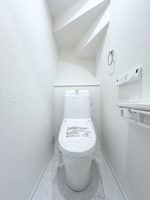 gC@Q`Toilet`  YEXbLEKȃEHVbgtgCł낰ԂłB  gC͂PKQKeKɕtĂ܂BƑŎ荇ȂĂłˁ